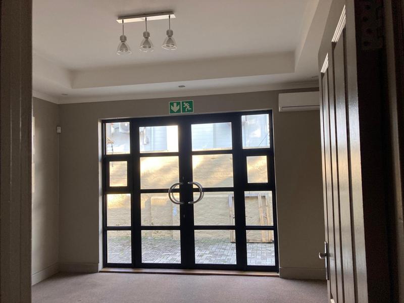 To Let Commercial Property for Rent in Mill Park Eastern Cape